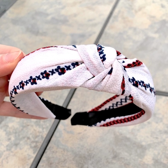 Boho Top Knot Headband White - Picture 2 of 6